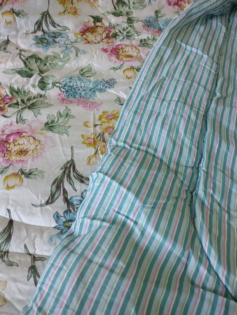 3 Items Set Floral Peonies Comforter + 2 Pillow Cases With Flange